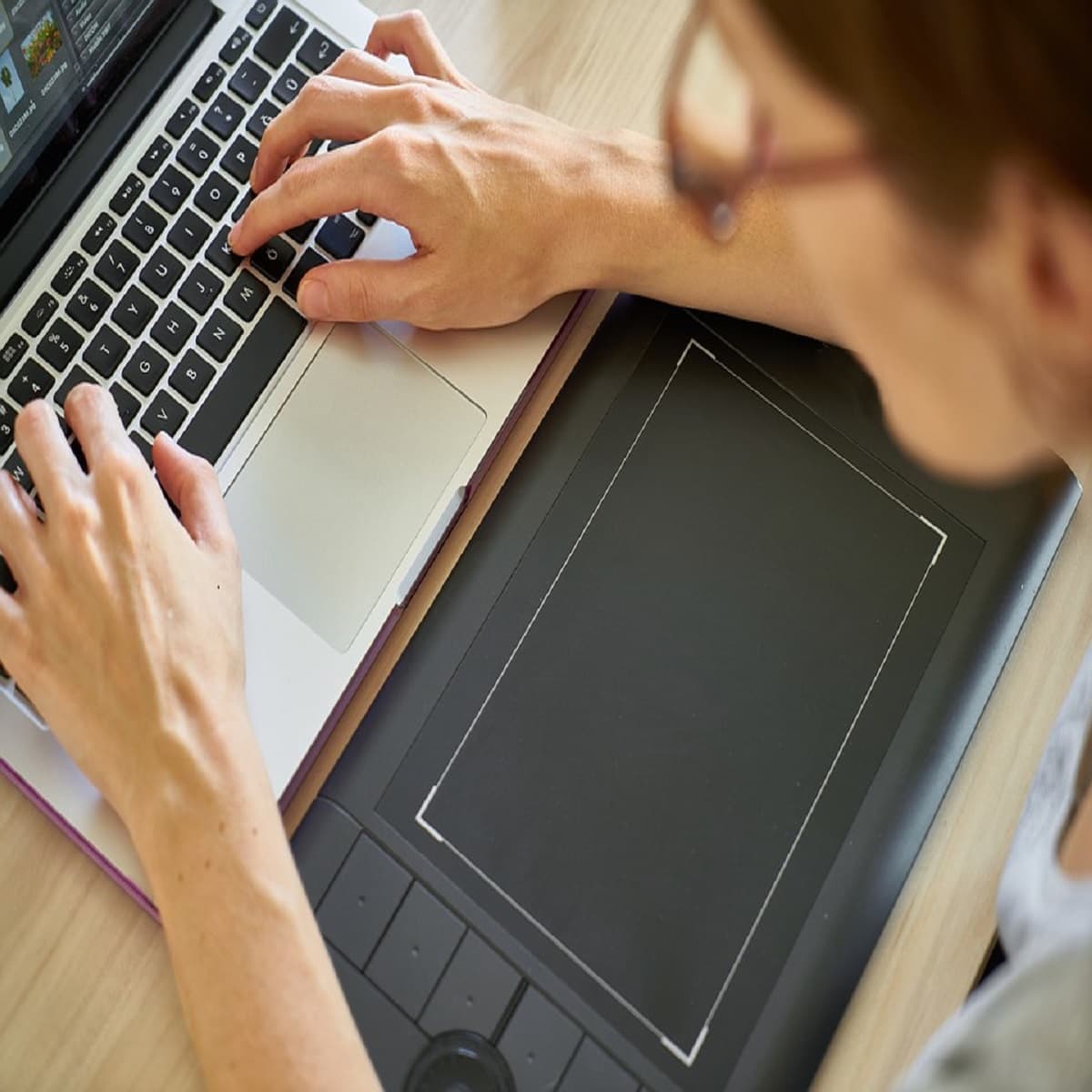 How to Have a High Productivity Efficiency and Effectiveness on Work Everyday - Positivity Stories