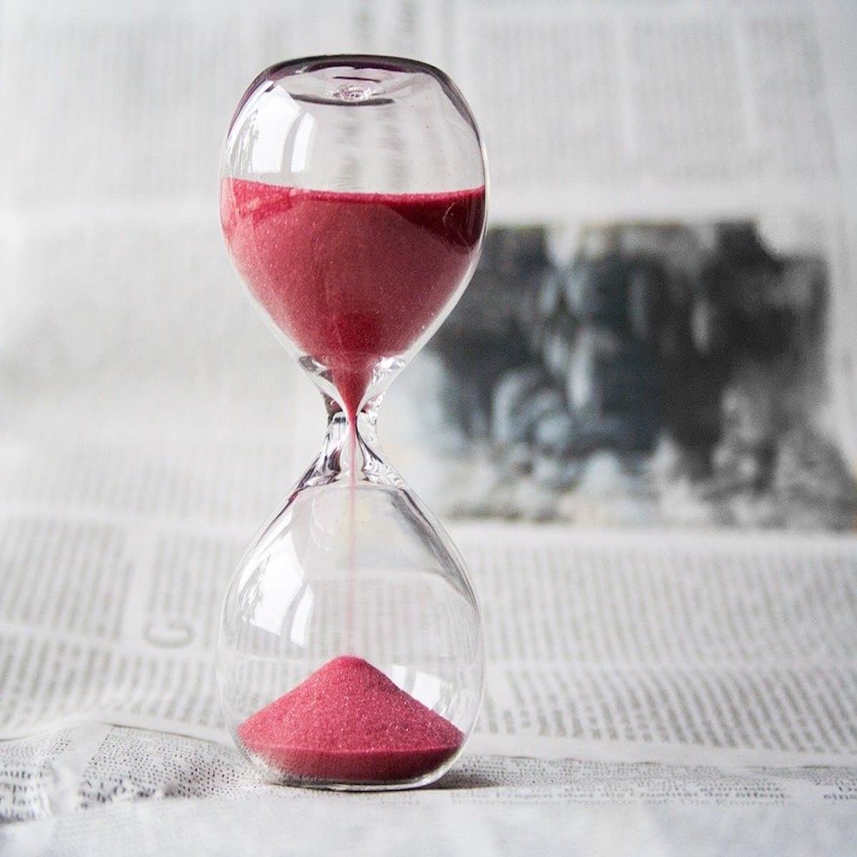 5 Classic Time Management Problems and Solutions - Positivity Stories